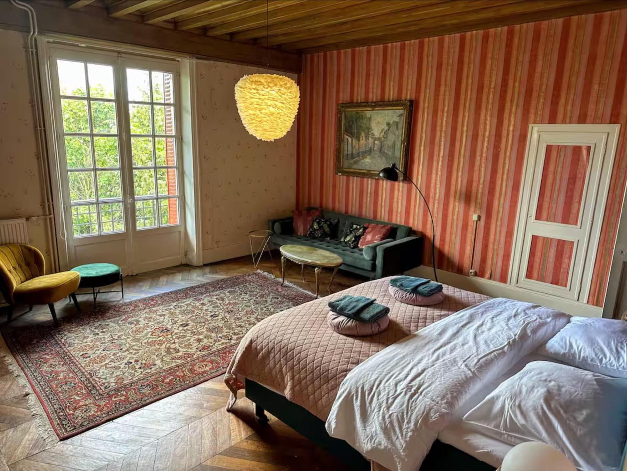 Château de la Combe La Celle  Extérieur photo