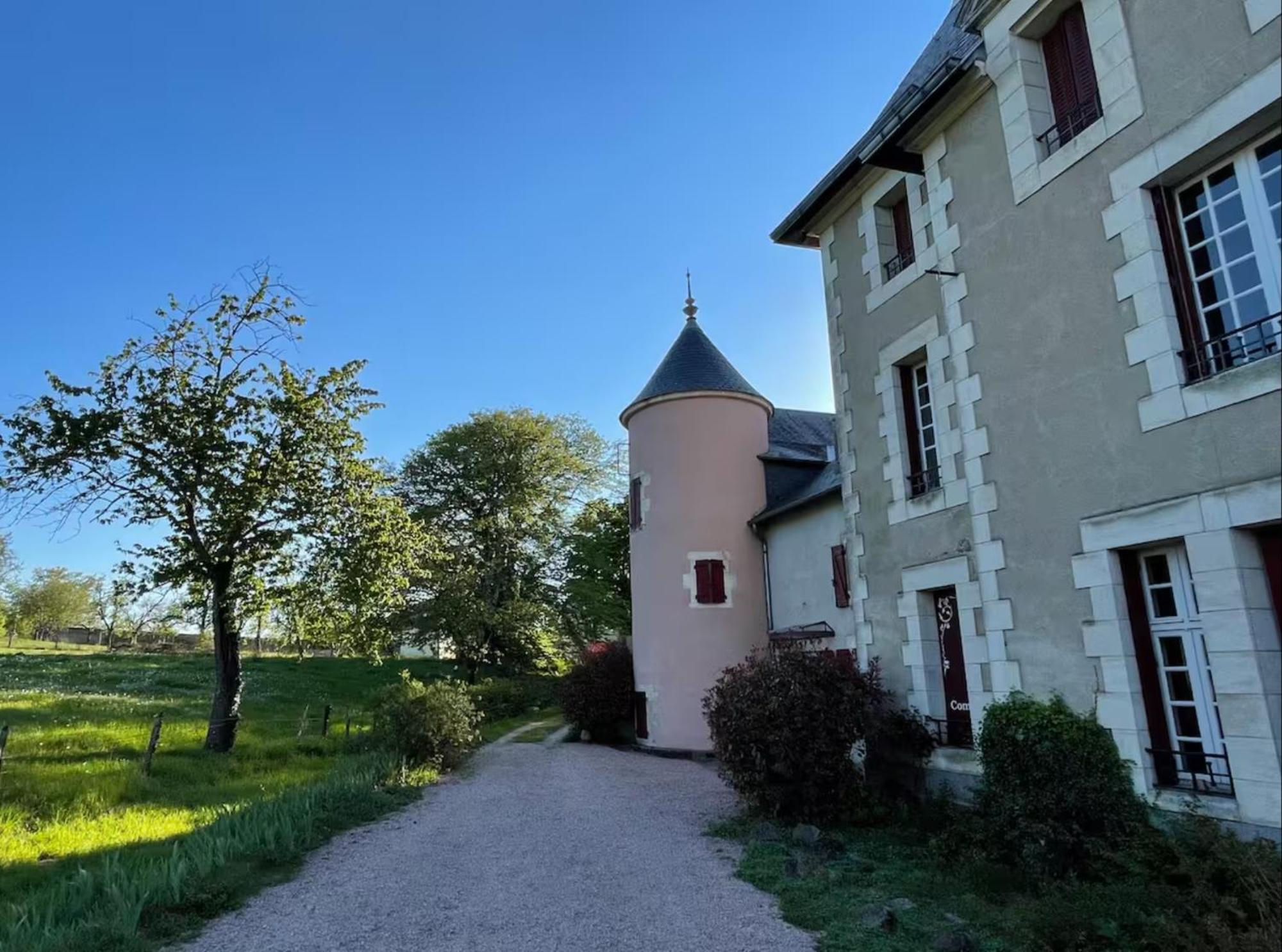 Château de la Combe La Celle  Extérieur photo